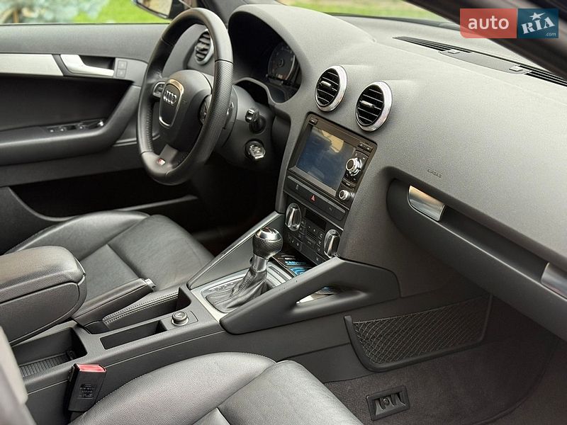 Хэтчбек Audi A3 2013 в Луцке