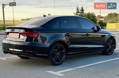 Седан Audi A3 2017 в Тернополе
