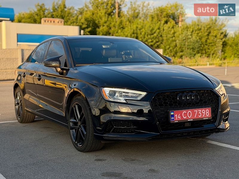 Седан Audi A3 2017 в Тернополе