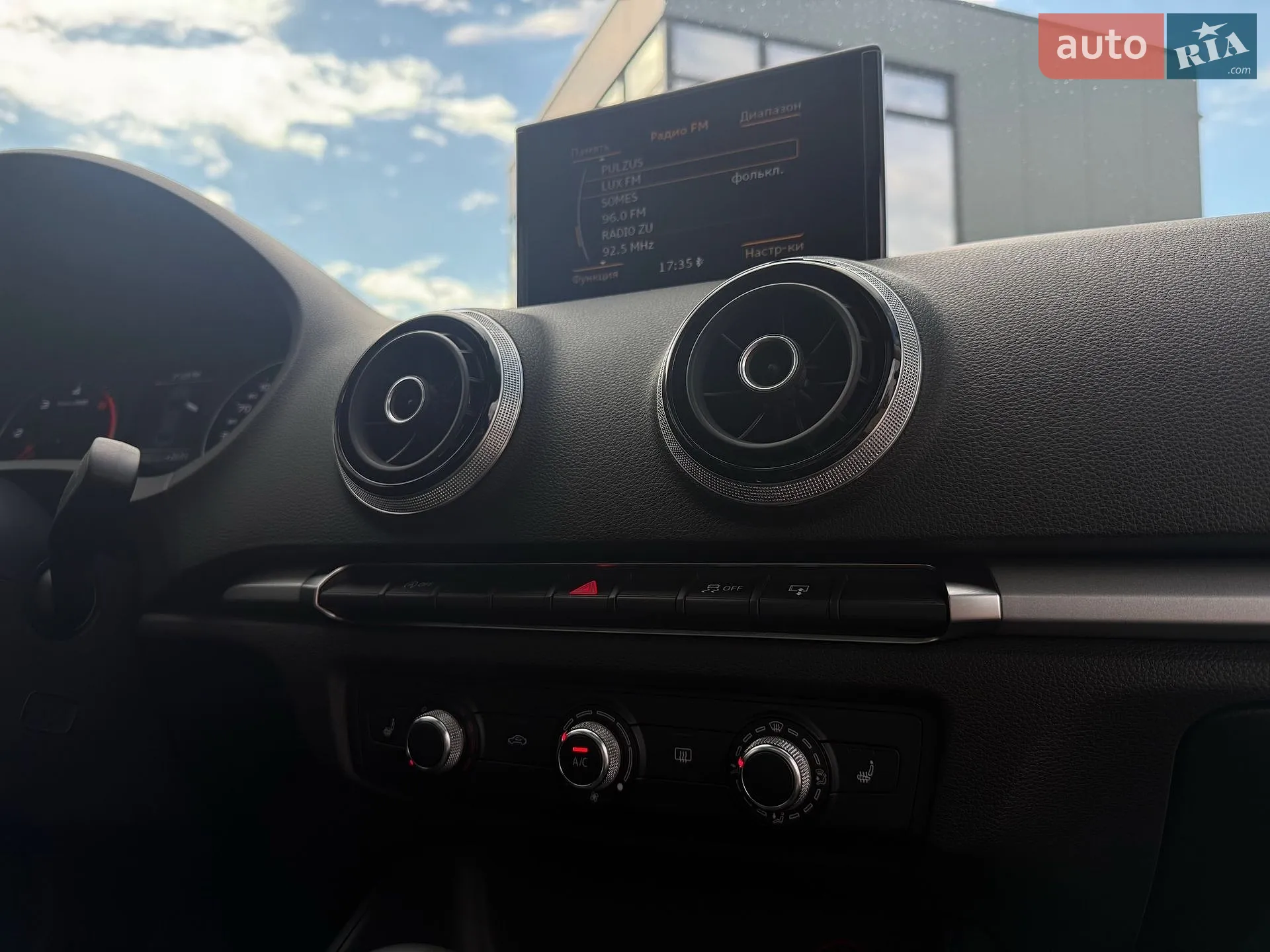 2016 Audi A3 - мініатюра 68