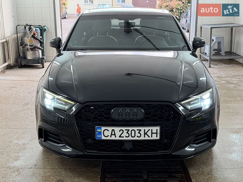 Седан Audi A3 2018 в Черкасах