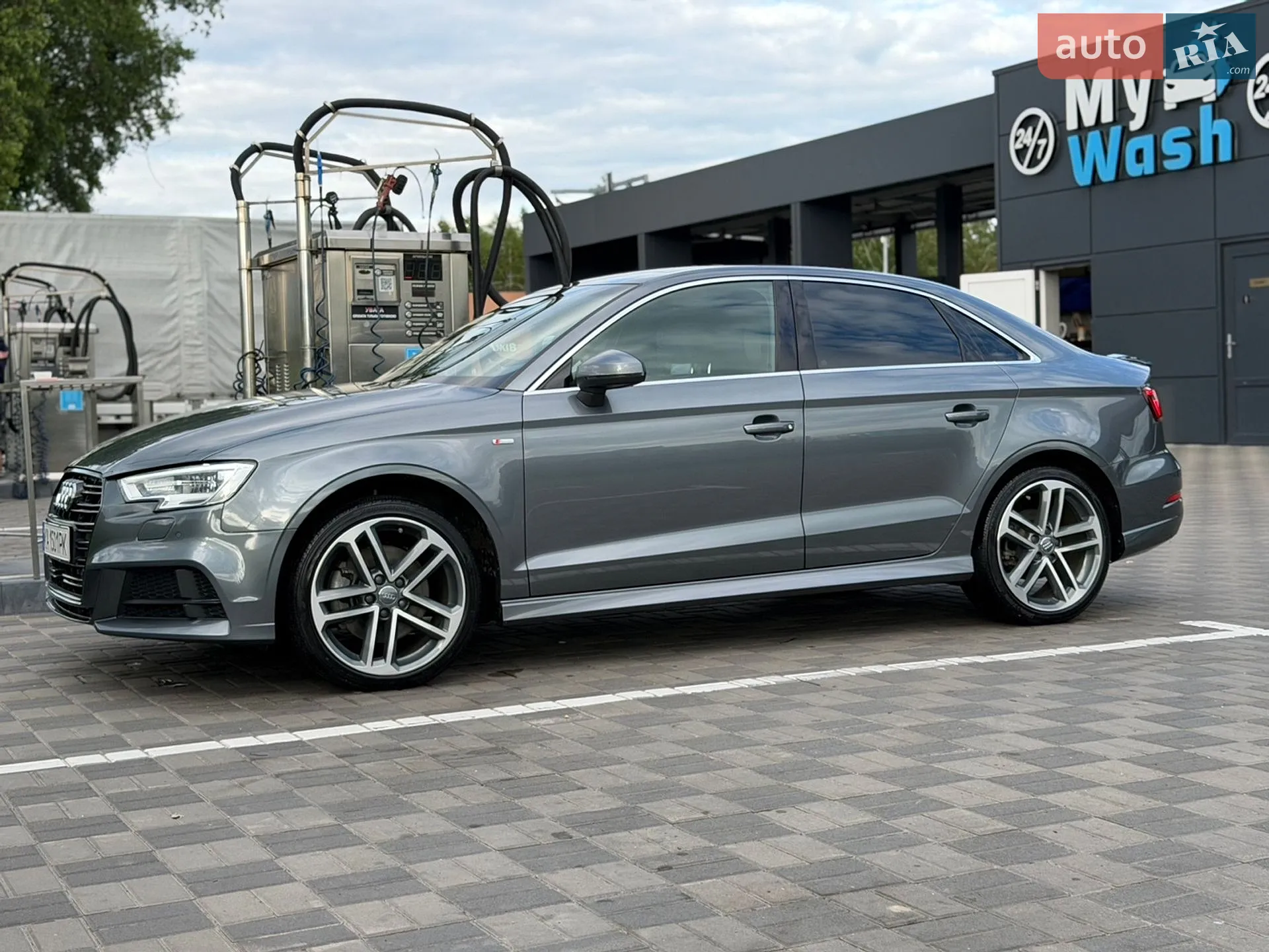 2017 Audi A3 - мініатюра 2