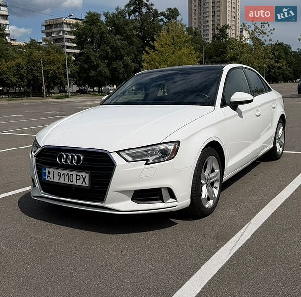 Седан Audi A3 2017 в Києві