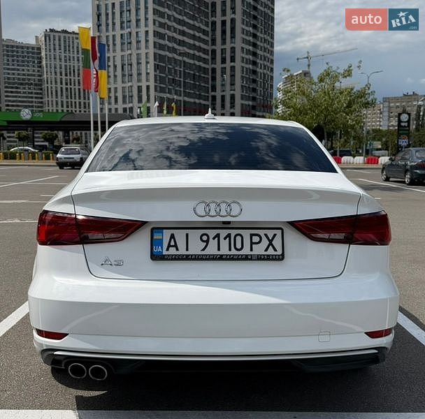 Седан Audi A3 2017 в Києві