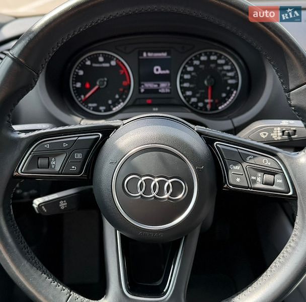 Седан Audi A3 2017 в Києві