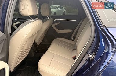 Седан Audi A3 2022 в Львові