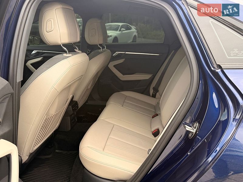 Седан Audi A3 2022 в Львові