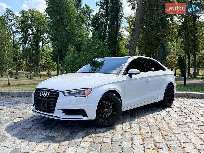 Седан Audi A3 2015 в Києві