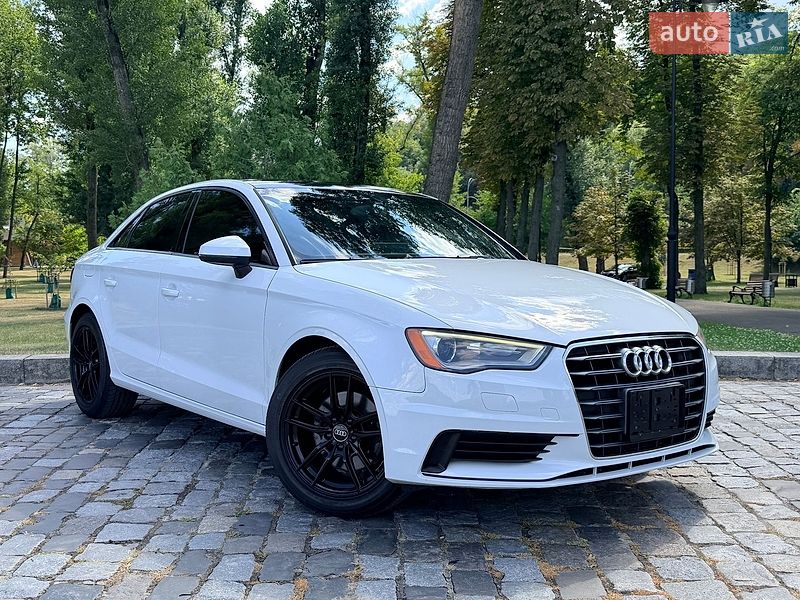 Седан Audi A3 2015 в Києві