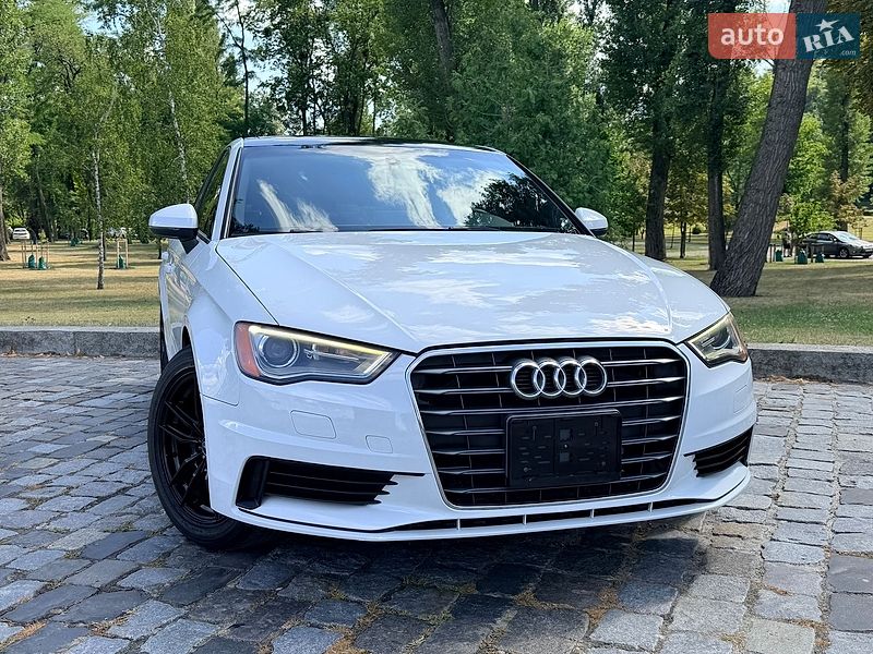 Седан Audi A3 2015 в Києві