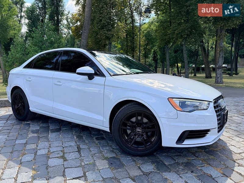Седан Audi A3 2015 в Києві