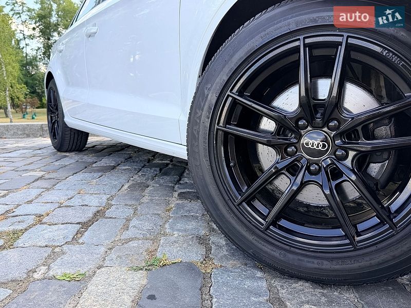 Седан Audi A3 2015 в Києві