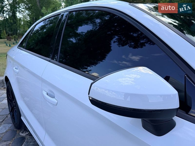 Седан Audi A3 2015 в Києві
