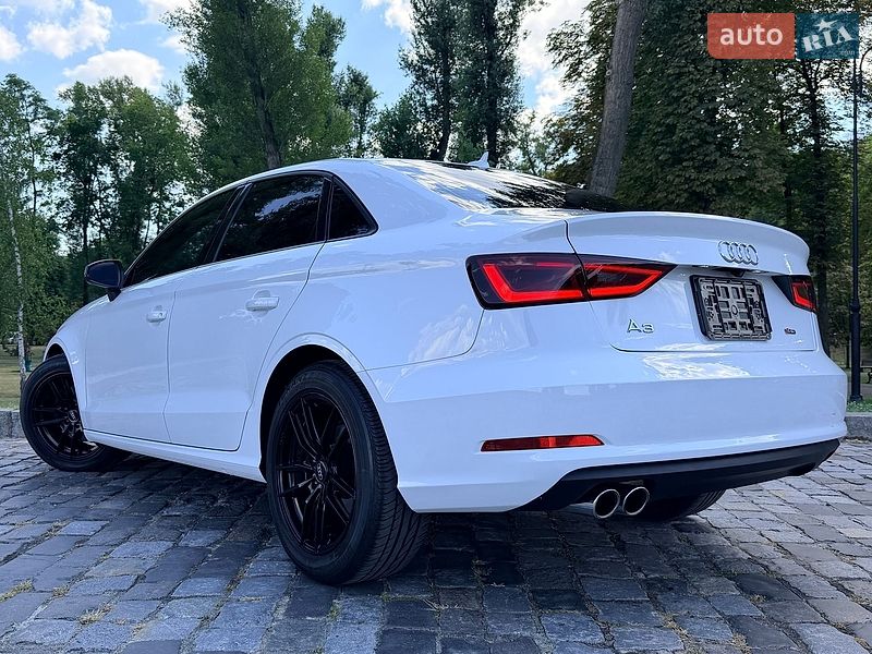 Седан Audi A3 2015 в Києві