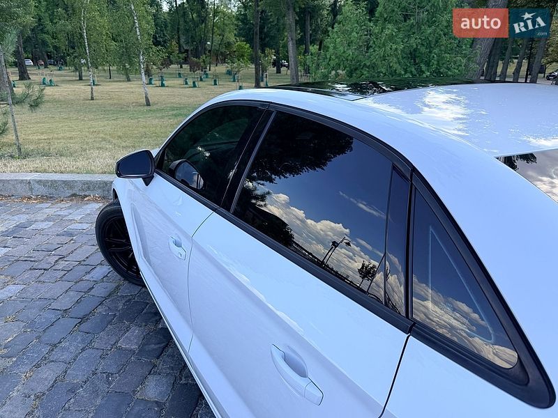 Седан Audi A3 2015 в Києві