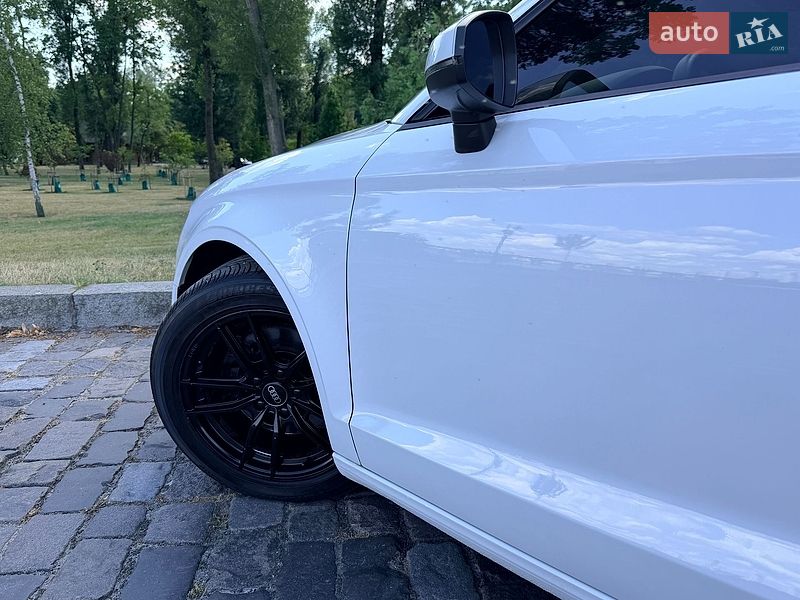 Седан Audi A3 2015 в Києві