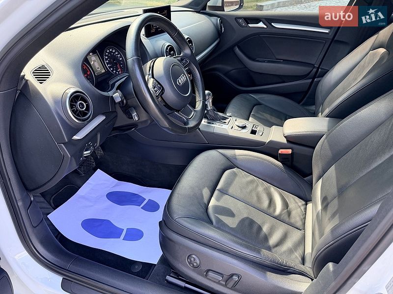 Седан Audi A3 2015 в Києві