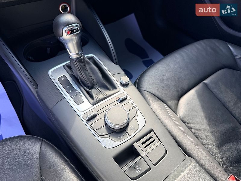 Седан Audi A3 2015 в Києві