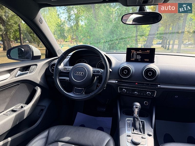 Седан Audi A3 2015 в Києві