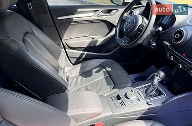 Седан Audi A3 2015 в Києві