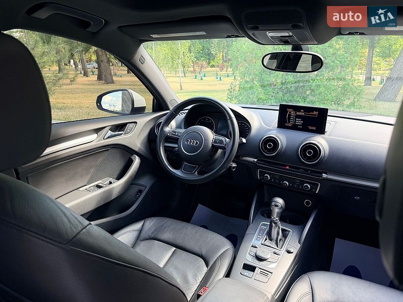 Седан Audi A3 2015 в Києві