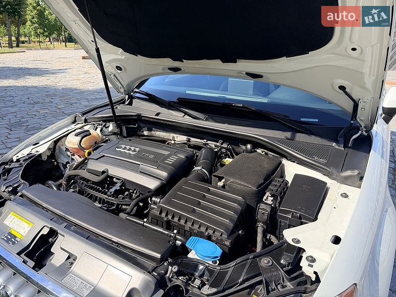 Седан Audi A3 2015 в Києві