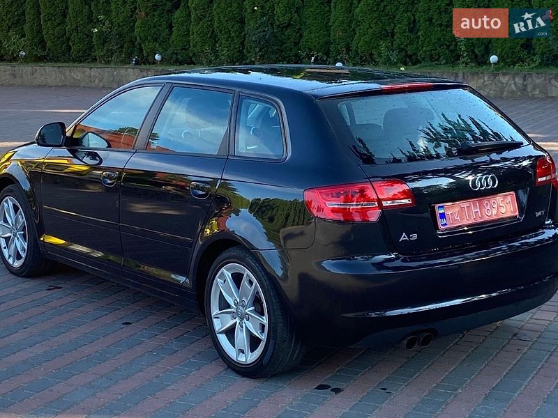 Хетчбек Audi A3 2011 в Вознесенську