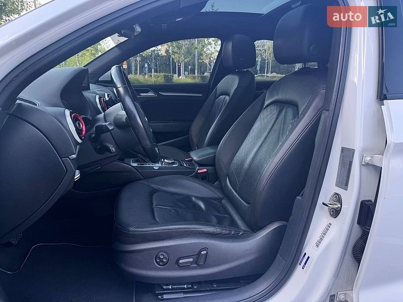 Седан Audi A3 2015 в Києві