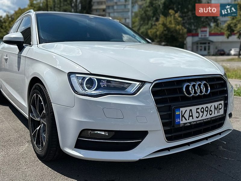 Хетчбек Audi A3 2016 в Києві