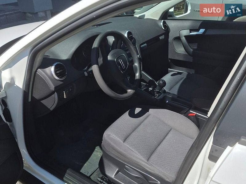 Хэтчбек Audi A3 2009 в Луцке