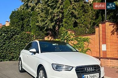 Седан Audi A3 2015 в Киеве фото Седан Audi A3 2015 в Киеве