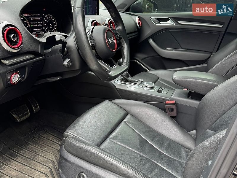 Хетчбек Audi A3 2018 в Львові фото 12 Хетчбек Audi A3 2018 в Львові