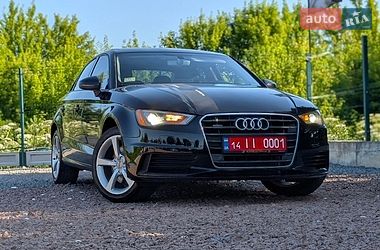 Седан Audi A3 2016 в Дрогобыче