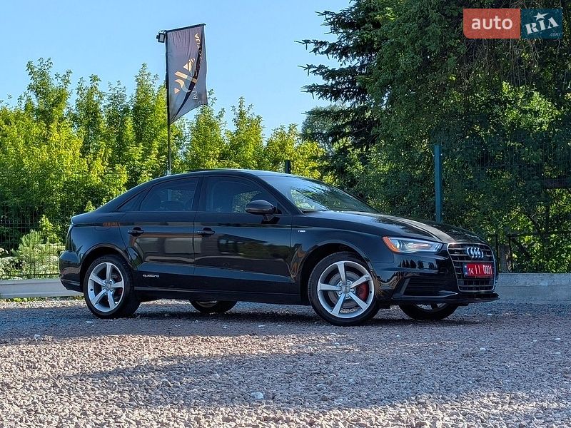 Седан Audi A3 2016 в Дрогобыче