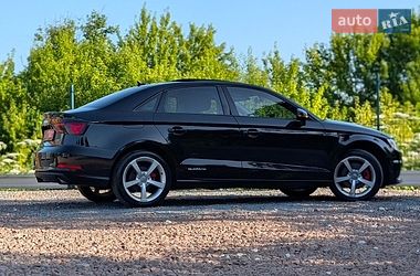 Седан Audi A3 2016 в Дрогобыче