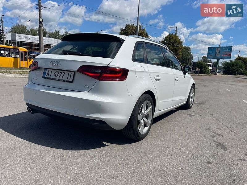 Хэтчбек Audi A3 2016 в Житомире фото 10 Хэтчбек Audi A3 2016 в Житомире