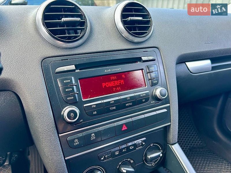 Хэтчбек Audi A3 2012 в Киеве