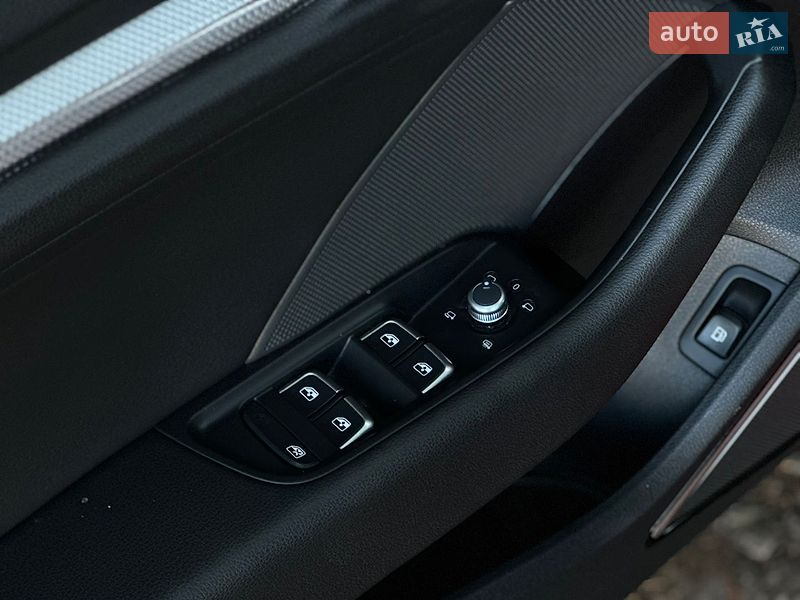 Седан Audi A3 2016 в Львові