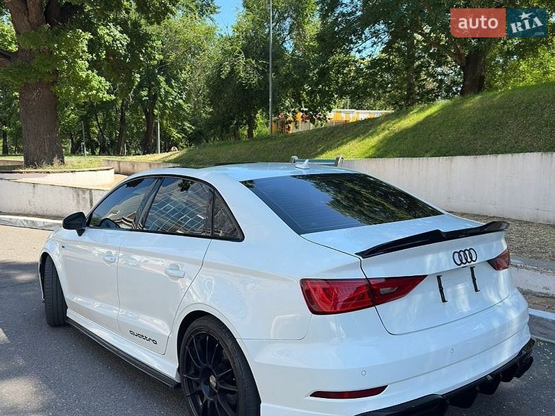 Седан Audi A3 2016 в Одесі
