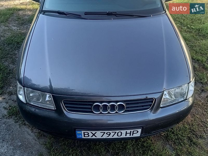 Хетчбек Audi A3 2000 в Бурині