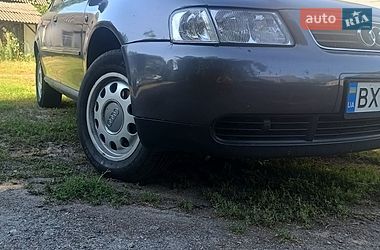 Хетчбек Audi A3 2000 в Бурині