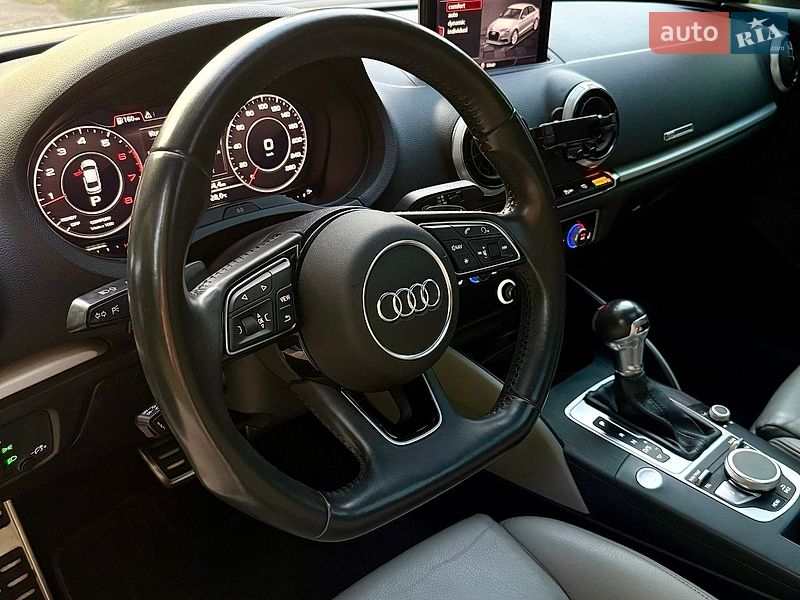 Седан Audi A3 2018 в Вінниці