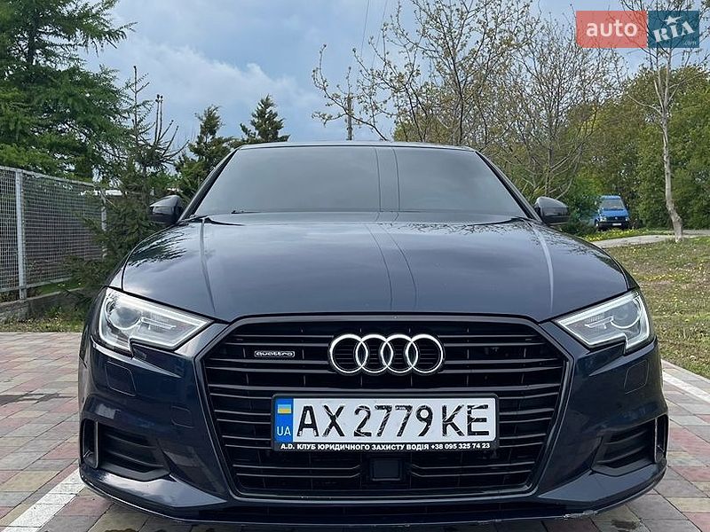 Седан Audi A3 2017 в Львові