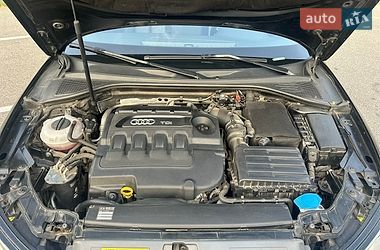 Седан Audi A3 2016 в Києві фото 35 Седан Audi A3 2016 в Києві