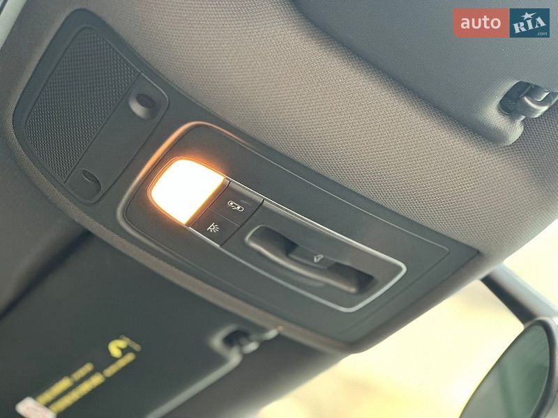 Седан Audi A3 2015 в Дрогобичі