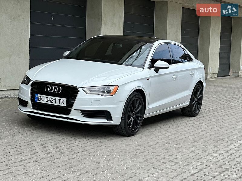 Седан Audi A3 2015 в Дрогобичі