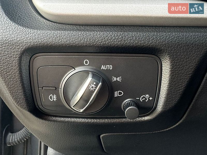 Хетчбек Audi A3 2016 в Самборі фото 17 Хетчбек Audi A3 2016 в Самборі
