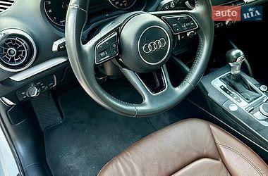Седан Audi A3 2017 в Вінниці