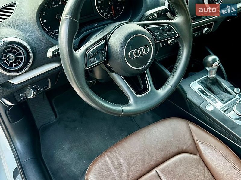 Седан Audi A3 2017 в Вінниці