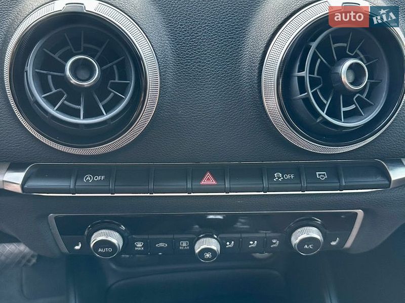 Седан Audi A3 2017 в Вінниці